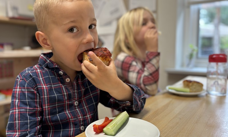 Næstveds daginstitutioner prioriterer sundhed med ny madordning