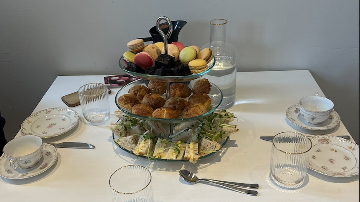 Oplev en hyggelig garn-eftermiddag på Dronning Louises Tehus