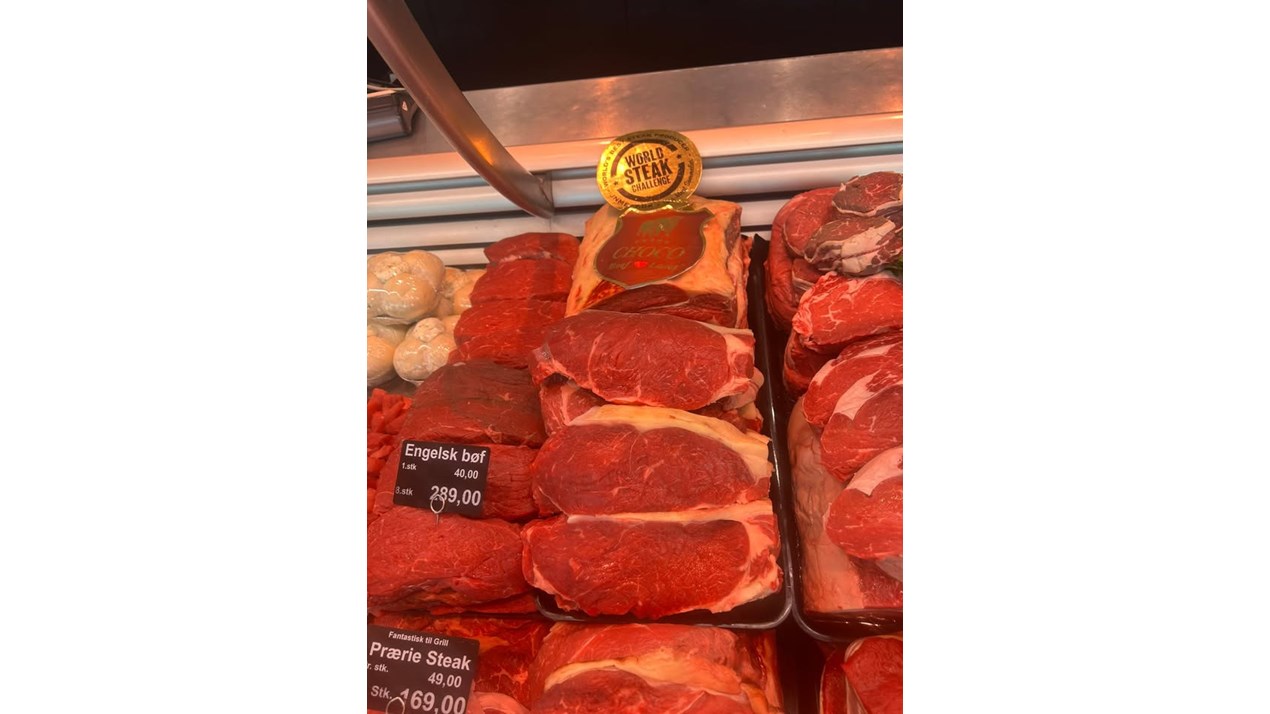 Frederiksberg Kødforsyning v/Christian Rytter Sørensen fylder disken ...