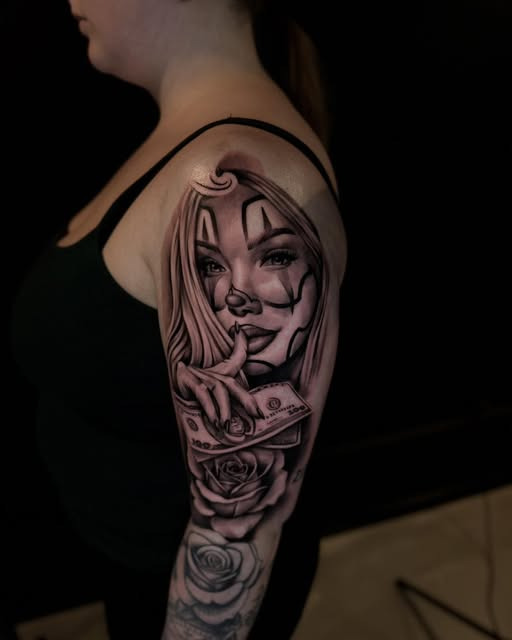 Mr. & Mrs. Tattoo præsenterer chicano pige af Viktorya: Bløde skygger og stærke kontraster