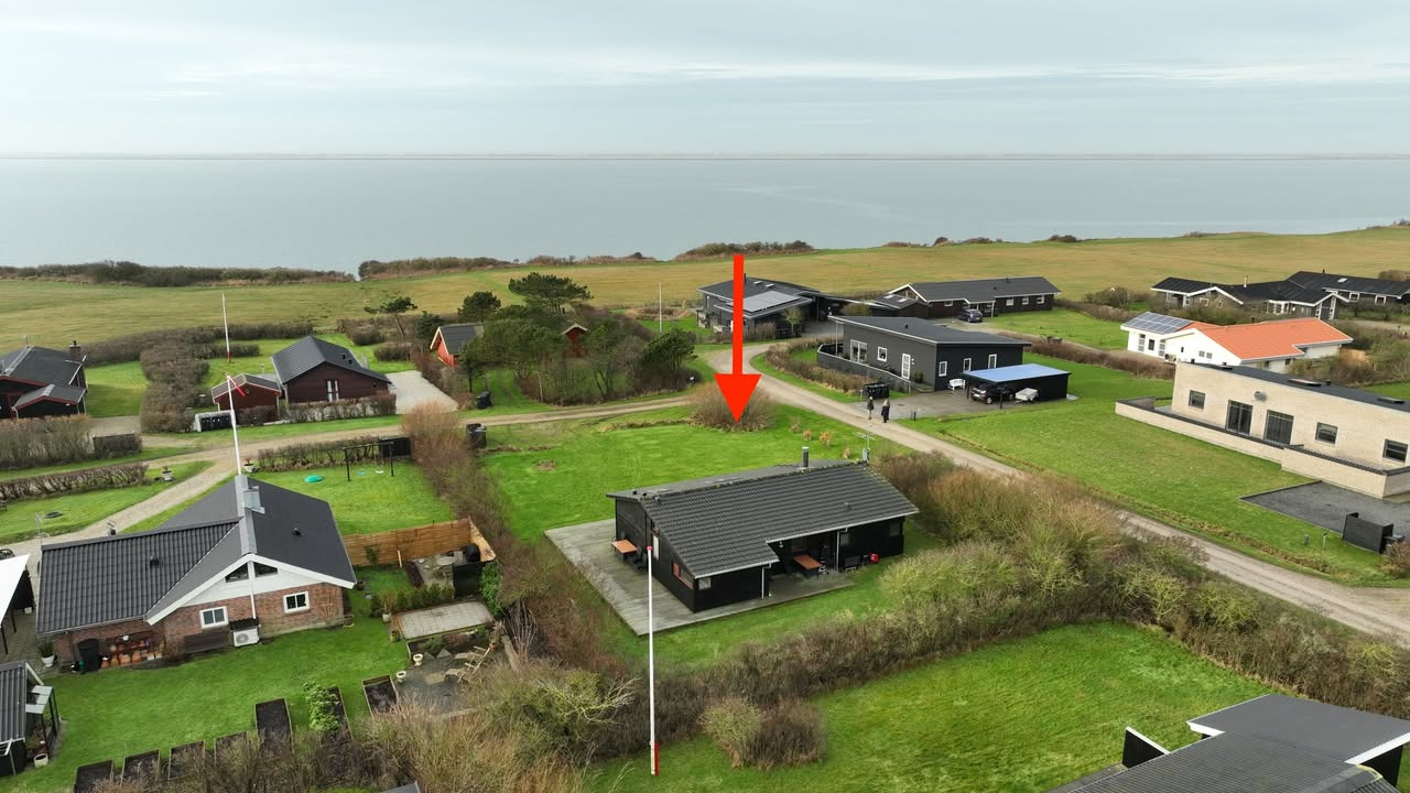 Unikt EBK-sommerhus nær fjorden hos EDC Hurup Thy – oplev ro i smukke omgivelser