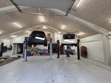 BC Auto udvider med ny port for bedre adgang til liften