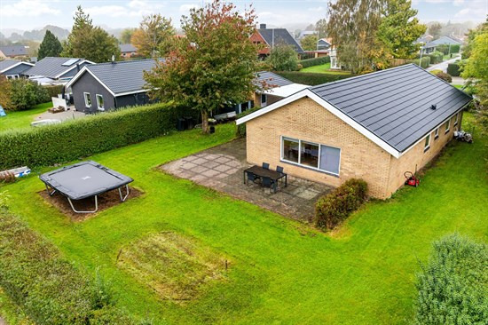 Til salg hos Ejendomsmægler Mike Andersen: Digevænget 6, Herslev, 7000 Fredericia