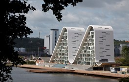Vejle slap billigt fra stormen