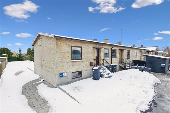 Solvænget 24 og 3 andre boliger er kommet til salg denne uge i Taastrup - se boligerne her.