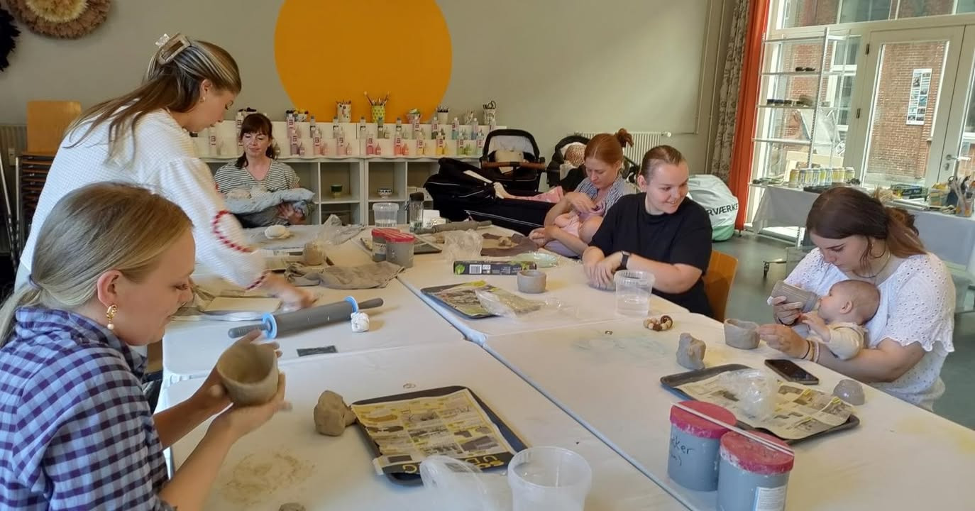 Kreativ barselskeramik for forældre og babyer hos Underværket