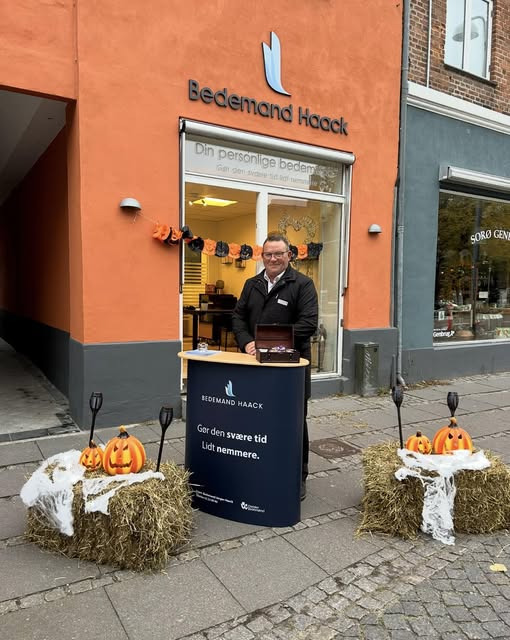 Bedemand Haack Sorø inviterer til halloween-hygge med konkurrencer og søde sager til børn