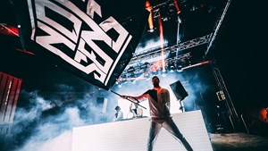 Elektronisk fest i Hadsund Kulturcenter: NONSENS og DJ Séne på scenen