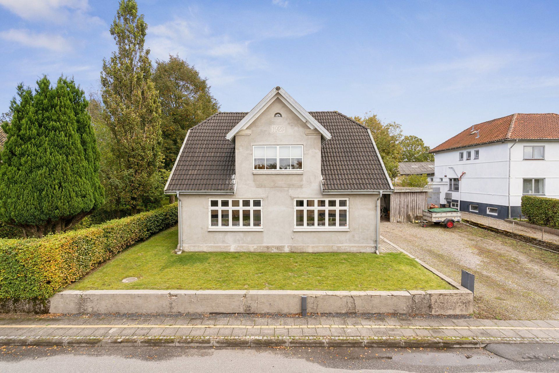 Luksusbolig netop kommet til salg i Agerskov: Se hvad du skal smide for Agerskovs dyreste adresser her