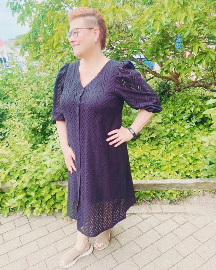 Only Curves præsenterer elegant sommerkjole fra KAFFE i broderie anglaise