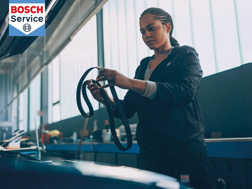 Auto Teknik A/S fremhæver vigtigheden af tandremsskift for motorens sundhed hos Bosch Car Service