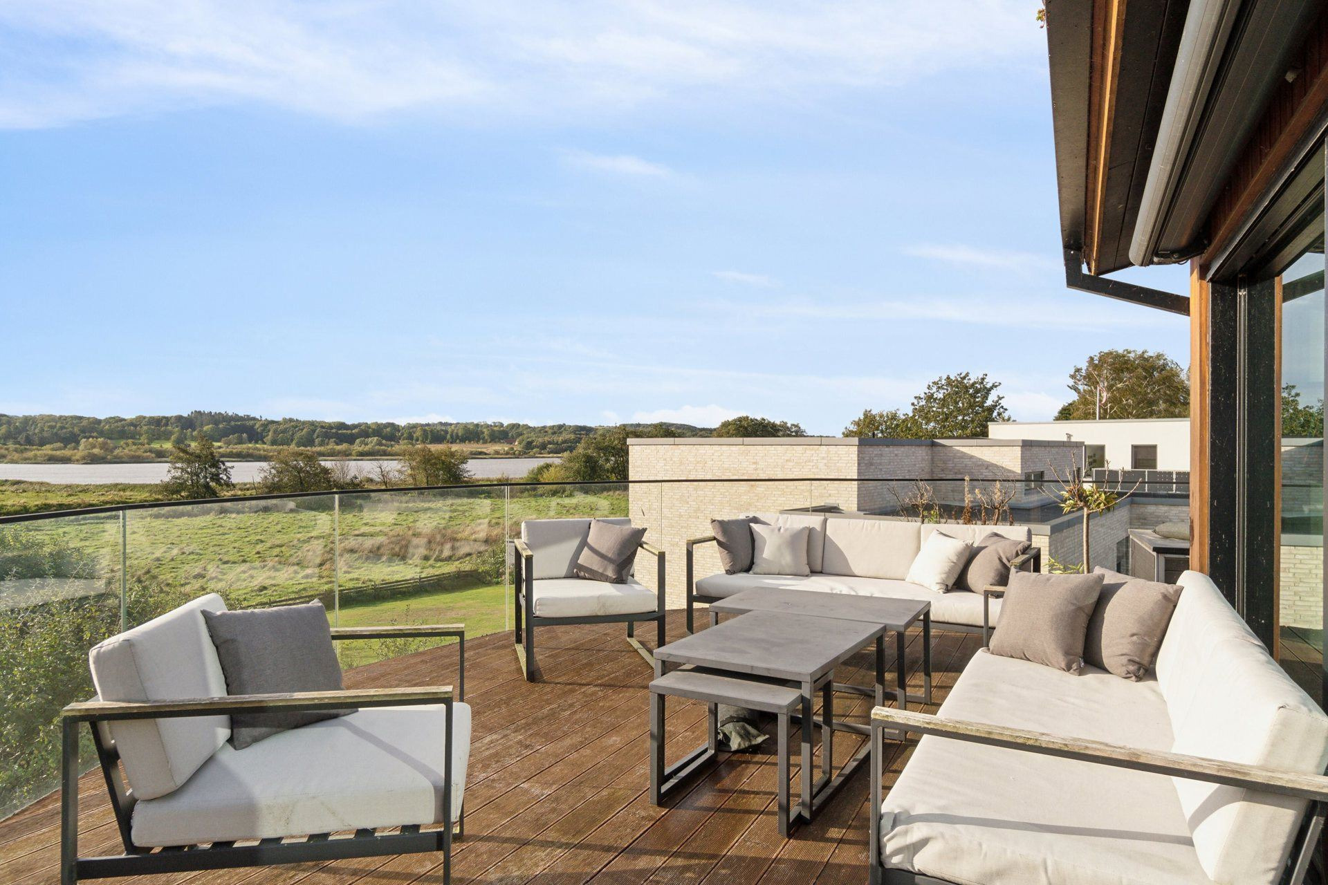 Er Sandbjergvej 11, Voldbæk i Brabrand drømmehjemmet? Se de dyreste boliger til salg nu for op til 11,9  mio. kroner