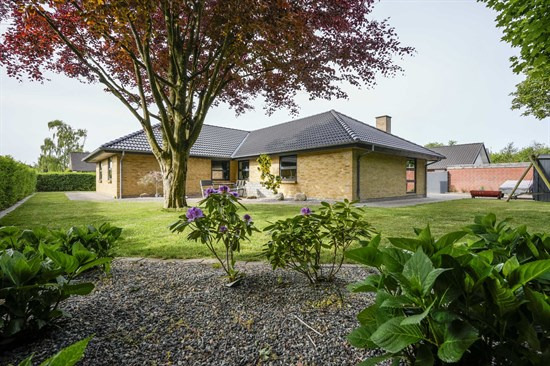 Gyvelvej 2 og 2 andre boliger er kommet til salg denne uge i Bramming - se boligerne her.