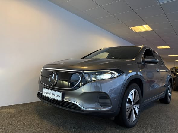 Fjordlund Bilhus præsenterer en ny Mercedes-Benz EQA 250 på lager