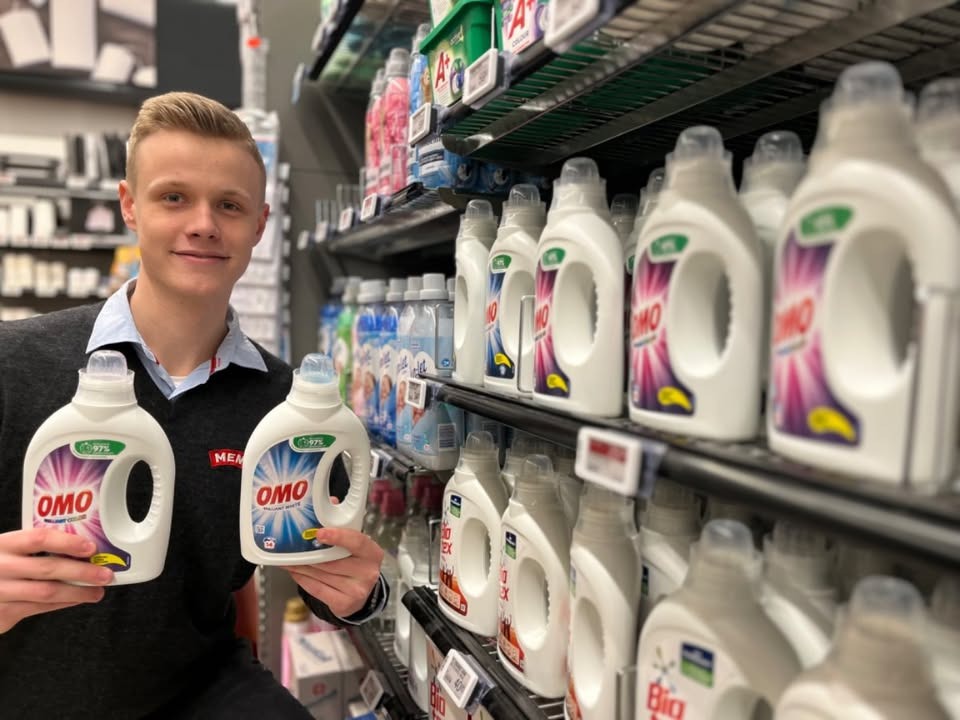 Meny Hobro tilbyder Omo flydende vask til en skarp pris