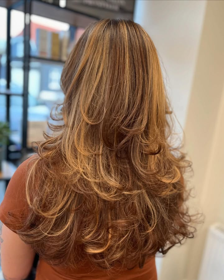 Obitsø Frisørsalon - Borbjerg præsenterer balayage i varme farver af Maja