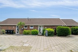 Bredagervej 24 og 1 anden boliger er kommet til salg denne uge i Ringsted - se boligerne her.