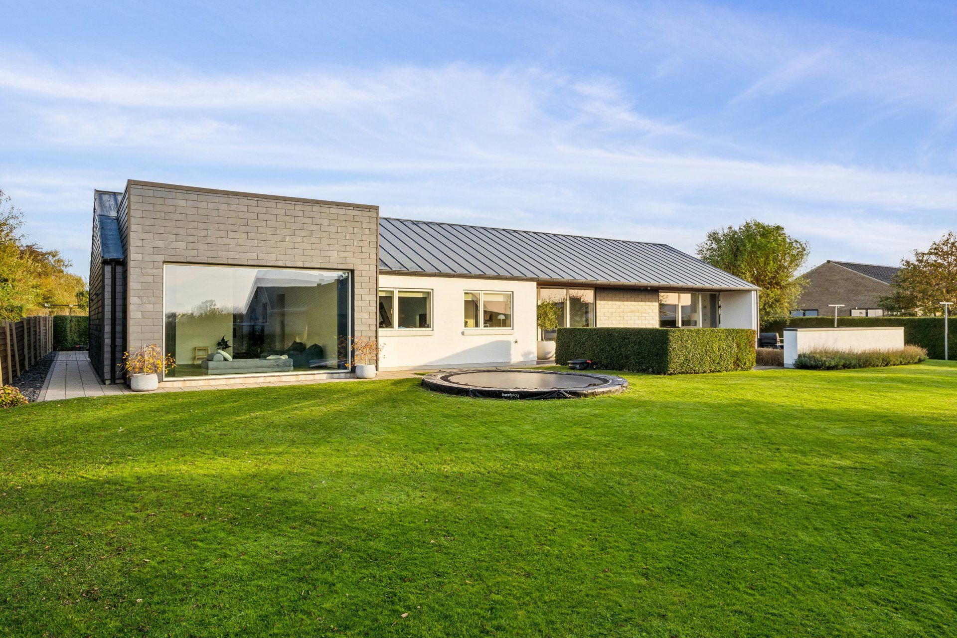 Eksklusiv bolig for 4,8  mio. kroner er netop kommet til salg i Thy - Se den og de dyreste boliger her