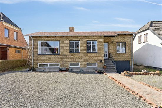 Kauslundevej 100 er til salg for kun 795.000 kr.: Se de billigste boliger til salg i Middelfart her