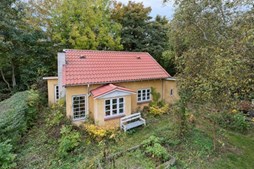 Malling Kirkevej 4B er til salg for kun 1.275.000 kr.: Se de billigste boliger til salg i Malling her