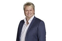 Oplev Kandis-Johnny live i Middelfart