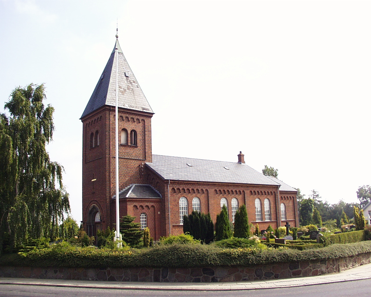 Sommerkoncert i Erritsø Kirke: Oplev kirkens kor i skøn harmoni