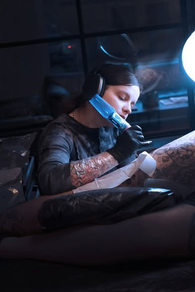 Tattoo Studio 96 Aalborg præsenterer Inna som artist fra Ukraine