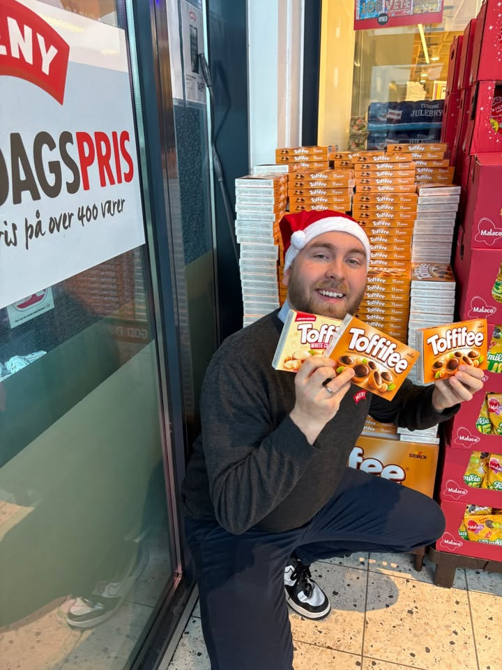 Jonas julekonkurrence hos MENY Hobro: gæt produktet og vind dagens præmie