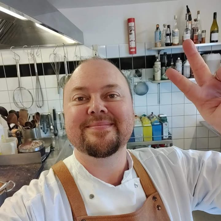 Ask minder om tidsfrist for bestilling af torsdagsretten