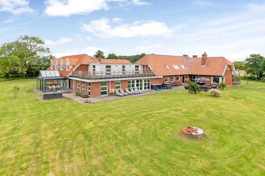 Top 4 over dyreste boliger til salg i Bjert. Priser op til 7.495.000 kr