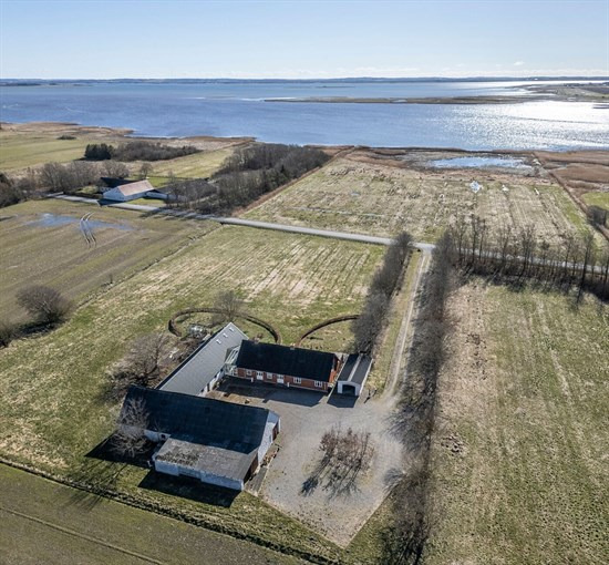 Top 6 over dyreste boliger til salg i Vadum. Priser op til 7.995.000 kr