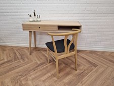 Hovelind Møbler tilbyder nyt skrivebord/konsolbord i egetræ