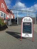 Havnens fisk og grill: søndagstilbud d. 11/8 med fiskefrikadeller til 10 kr. stk.