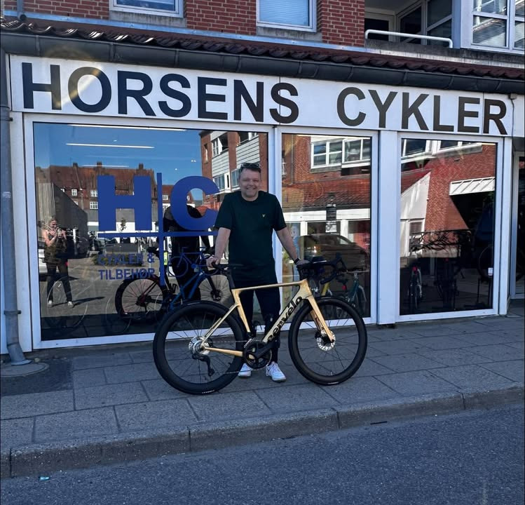 Horsens Cykler ønsker Henrik tillykke med ny guld Cervélo Soloist