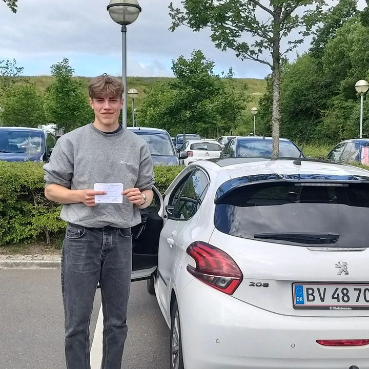 Nyt på opslagstavlen i Egå