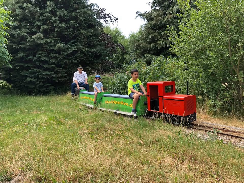 Normal køredag i Modelparken Danmark