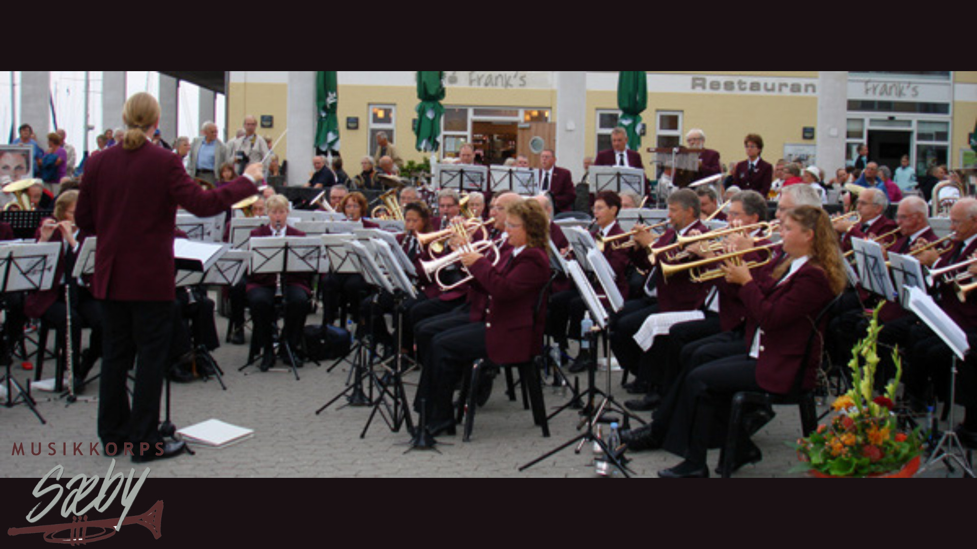 Hejslet Begravelsesforretning deltager i livlig musikfest i Sæby