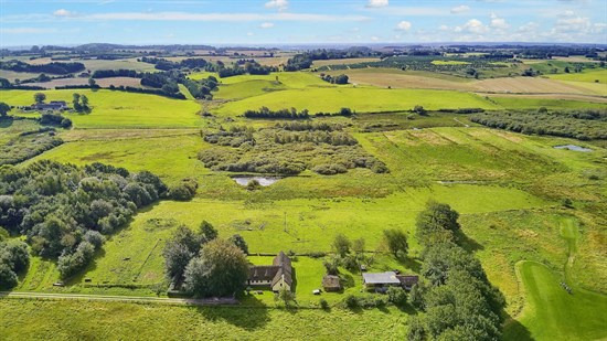 Top 6 over dyreste boliger til salg i Jelling. Priser op til 7.850.000 kr