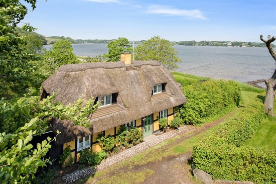 Top 6 over dyreste boliger til salg i Bjert. Priser op til 7.495.000 kr