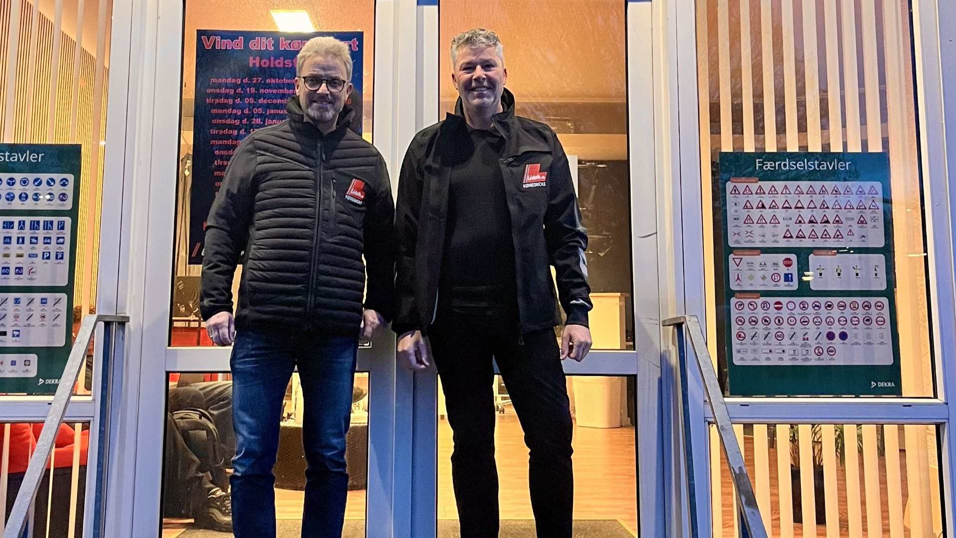 Kom trygt i gang med kørekortet og få en julegave med på vejen