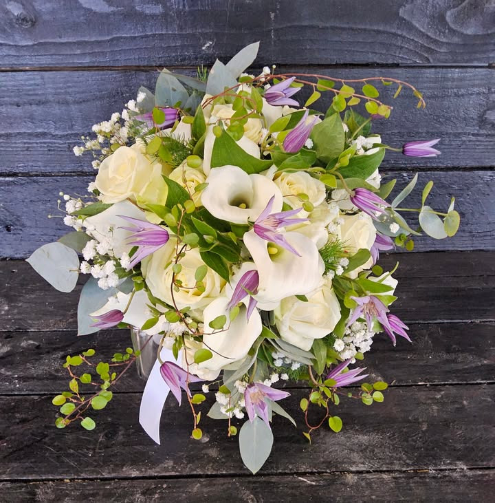 Flore Vida fejrer tre unikke bryllupper med kærlighed og smukke brudebuketter