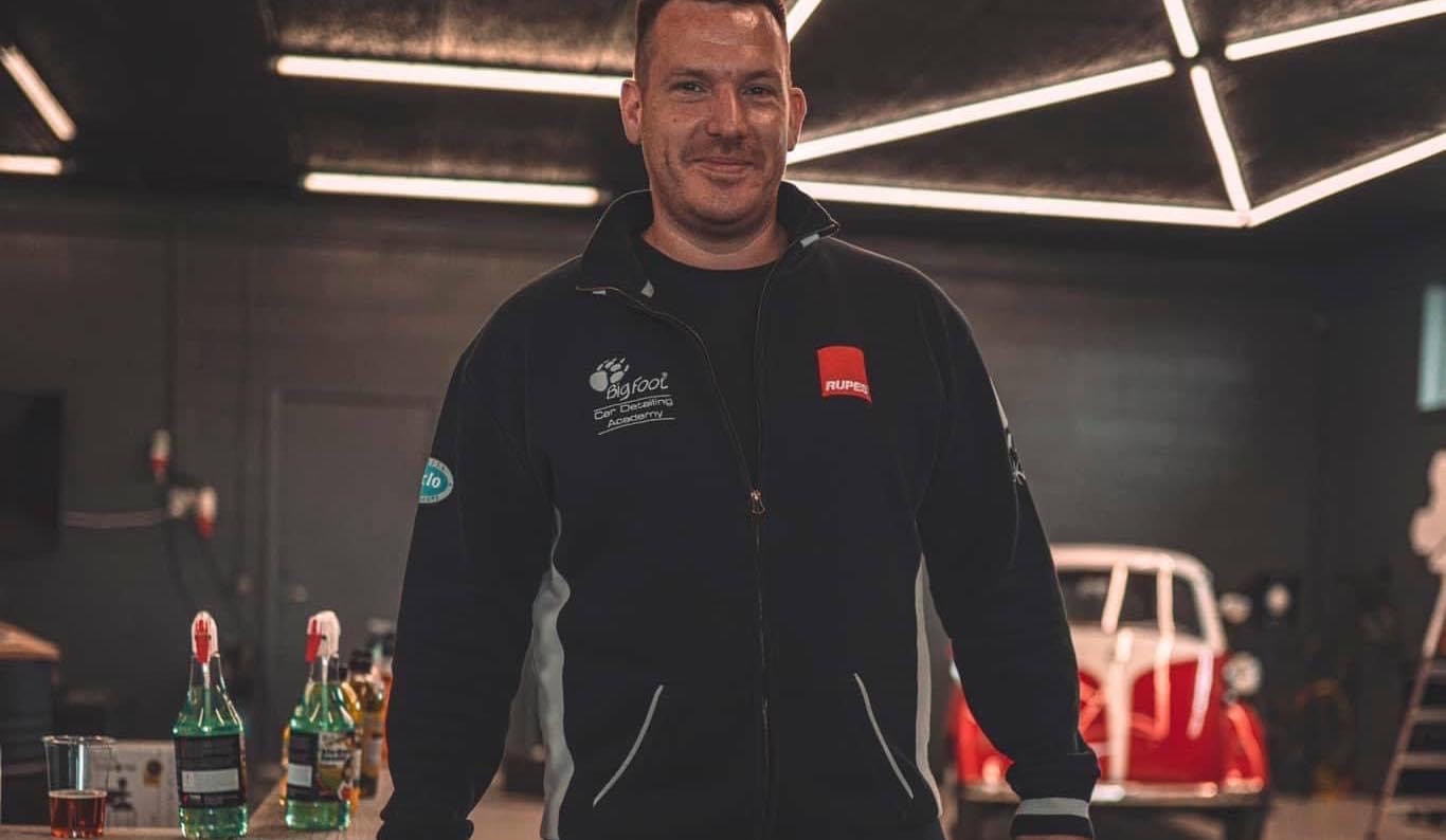 Crazydetailer har et es i ærmet