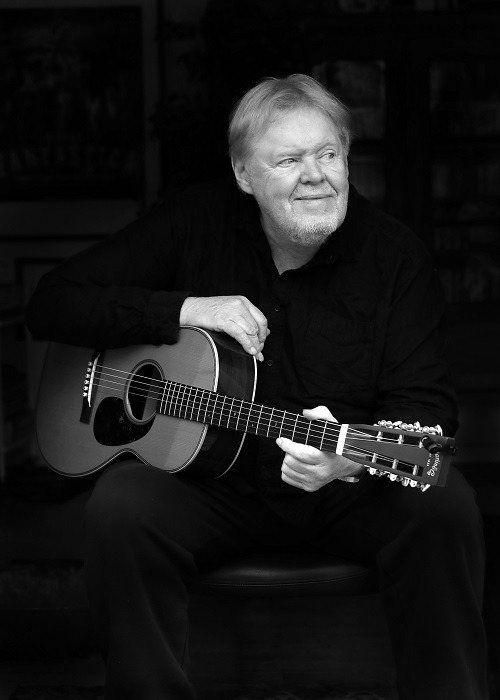 Oplev Sebastian live som trubadur i Kalundborg