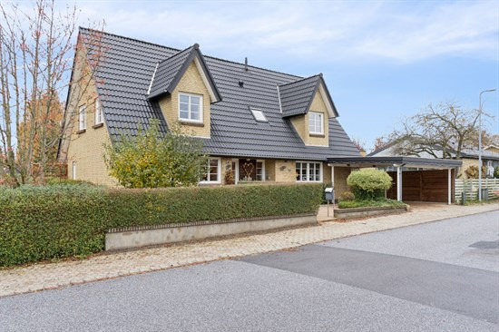 Top 6 over dyreste boliger til salg i Glumsø. Priser op til 4.500.000 kr