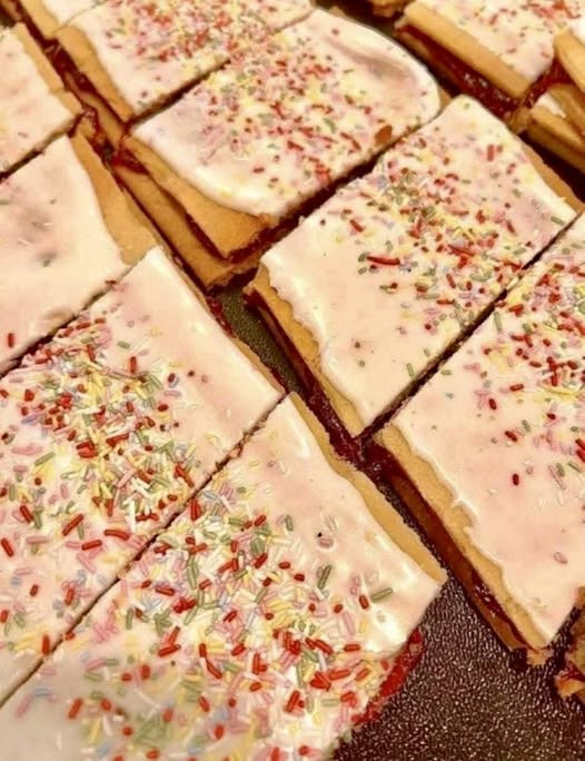 Det Lune Brød fejrer valgdagen med billige hindbærsnitter