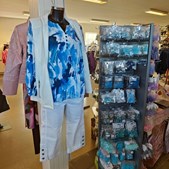 Elins Butik præsenterer dit nye forårslook med stilfulde outfits