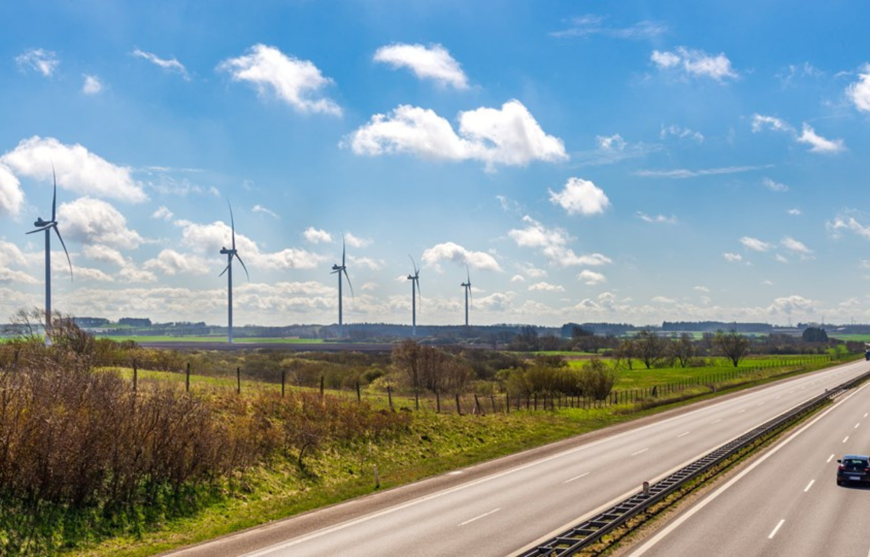Nu kan du søge om opsætning af vindmøller og solcelleparker i Hjørring Kommune 