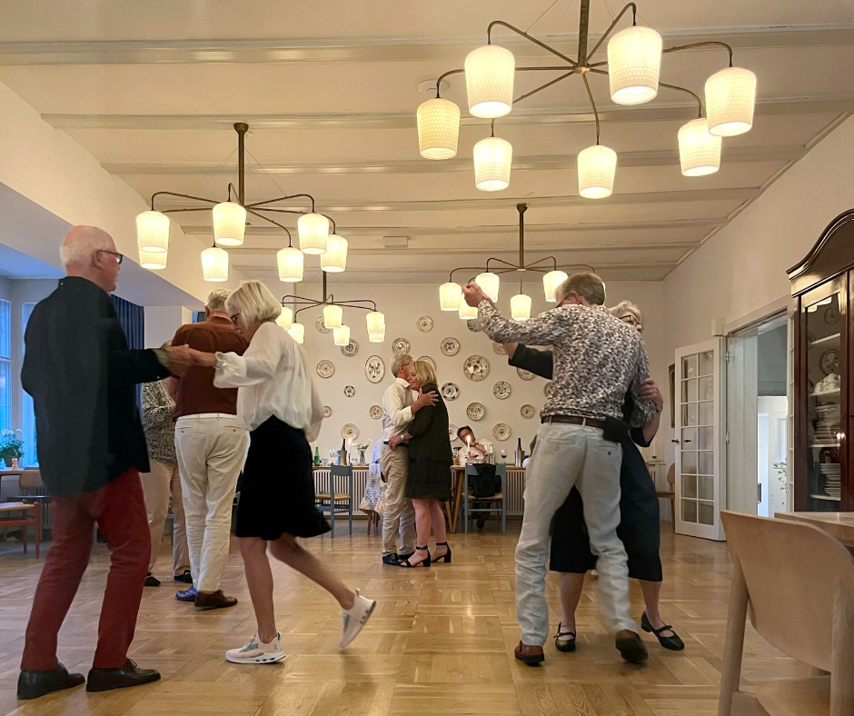 Hornbækhus inviterer til danseaften og fællesspisning