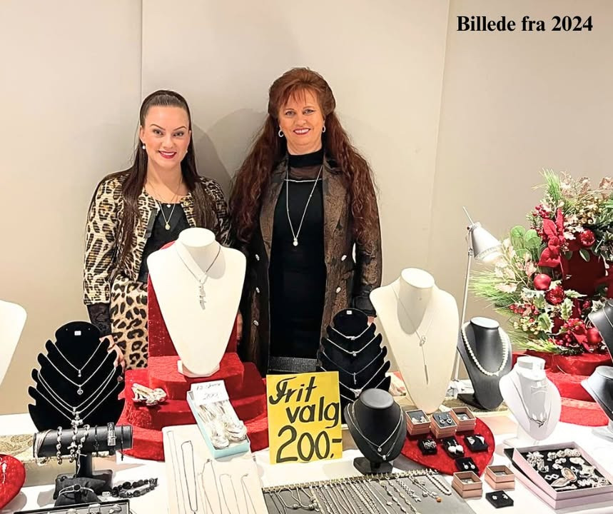 Fejl i annonce om åbningstid på julemarked fra Smykkedesigner Helga Winther