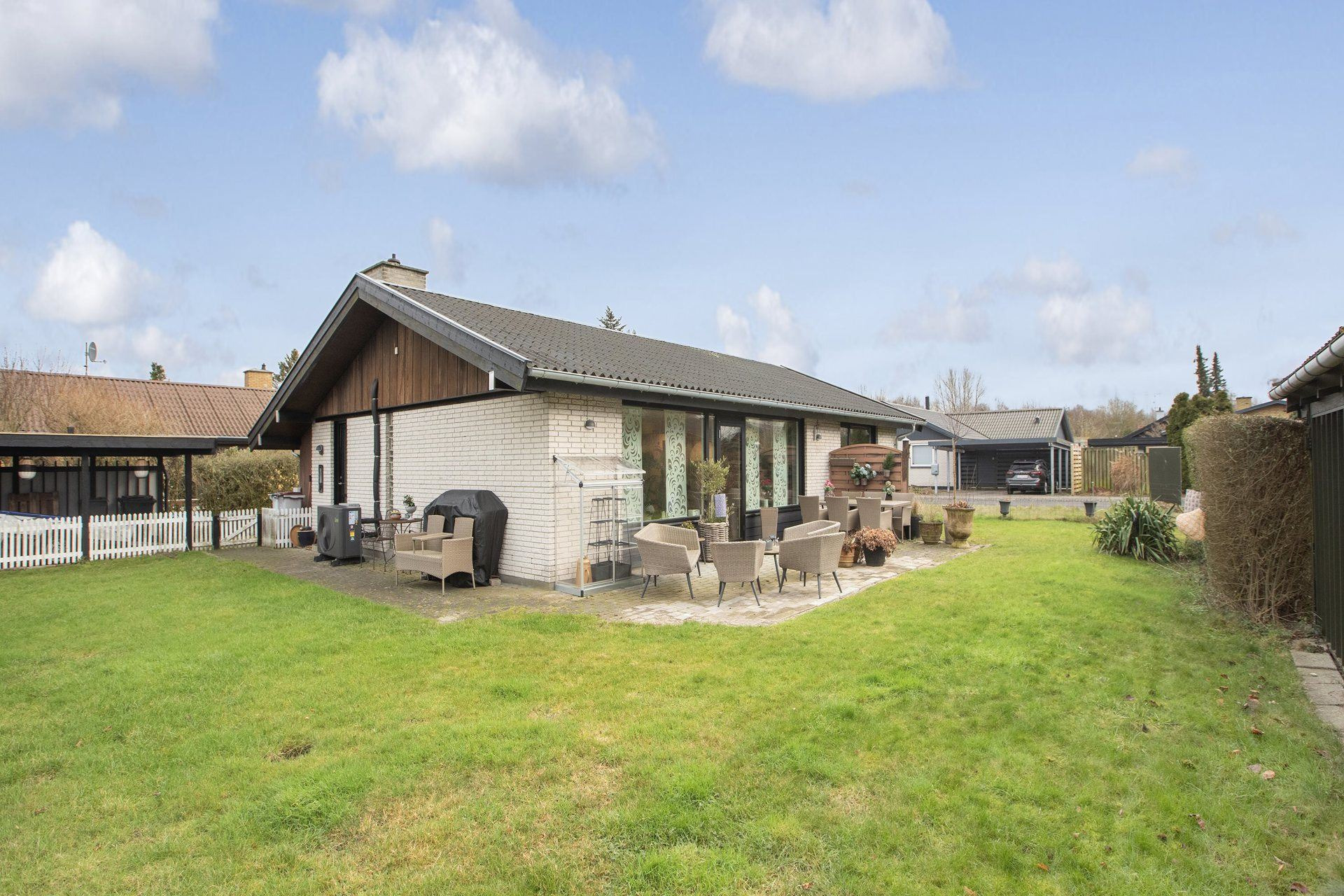 Drømmer du om luksus? For 5,145 mio. kroner er Nederbyvej 13 kommet til salg - Se den og de dyreste boliger til salg her